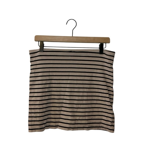 H&M Black and Cream Pencil Mini Skirt - Picture 1 of 5